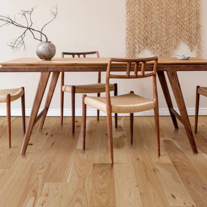 Rustic vs Select Grade Hardwood Flooring Guide