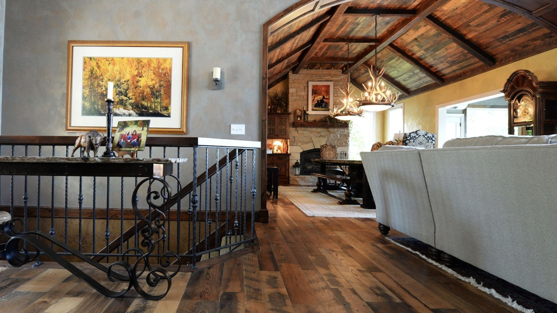 Rustic Hardwood Flooring Design Guide