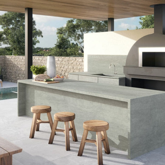 Choosing Porcelain Pavers for Outdoor Kitchens