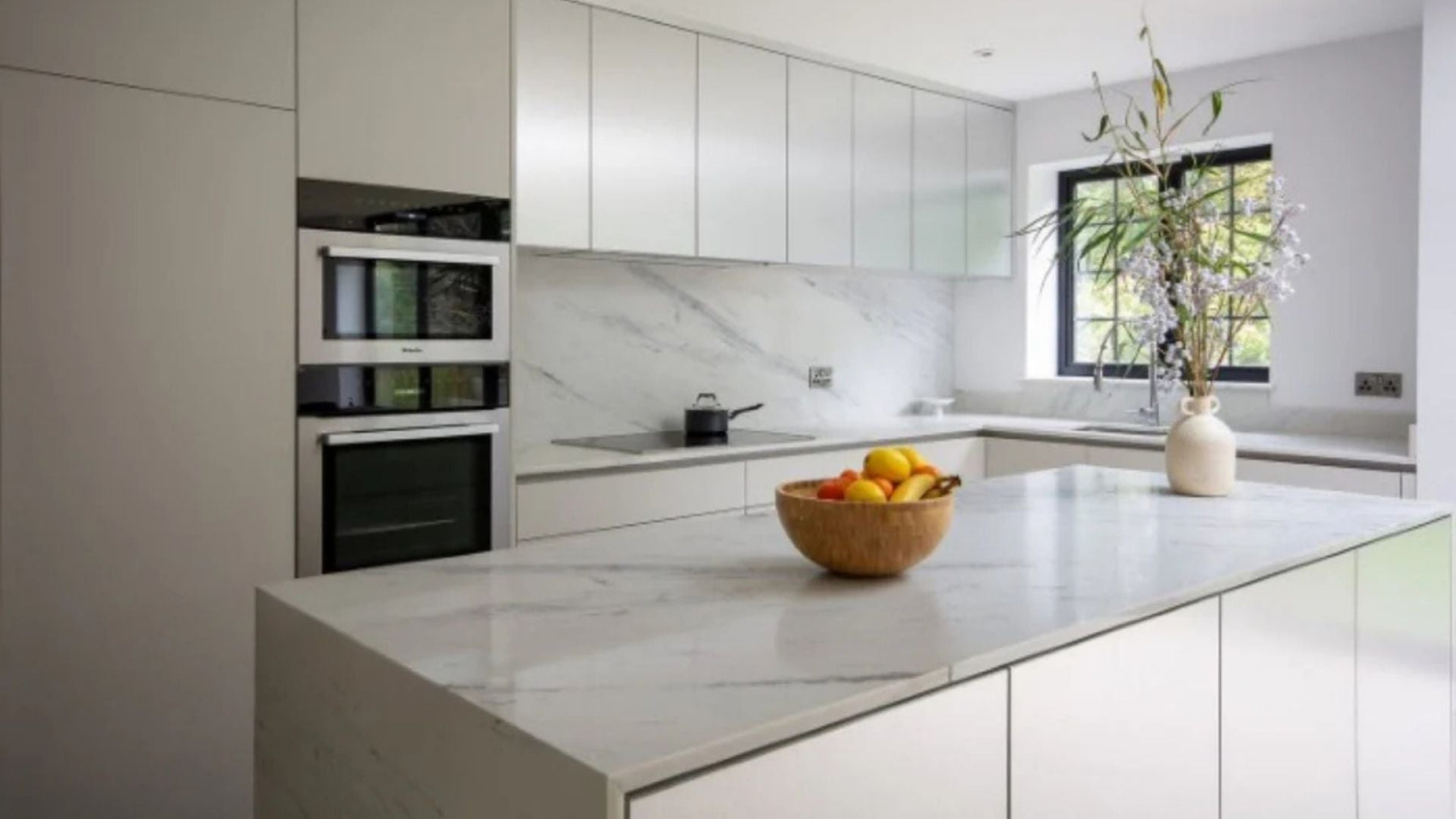 White Natural Stone Design Ideas for Brighter Spaces