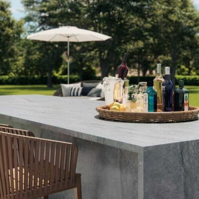 Outdoor Kitchen Pavers Stone and Porcelain Guide