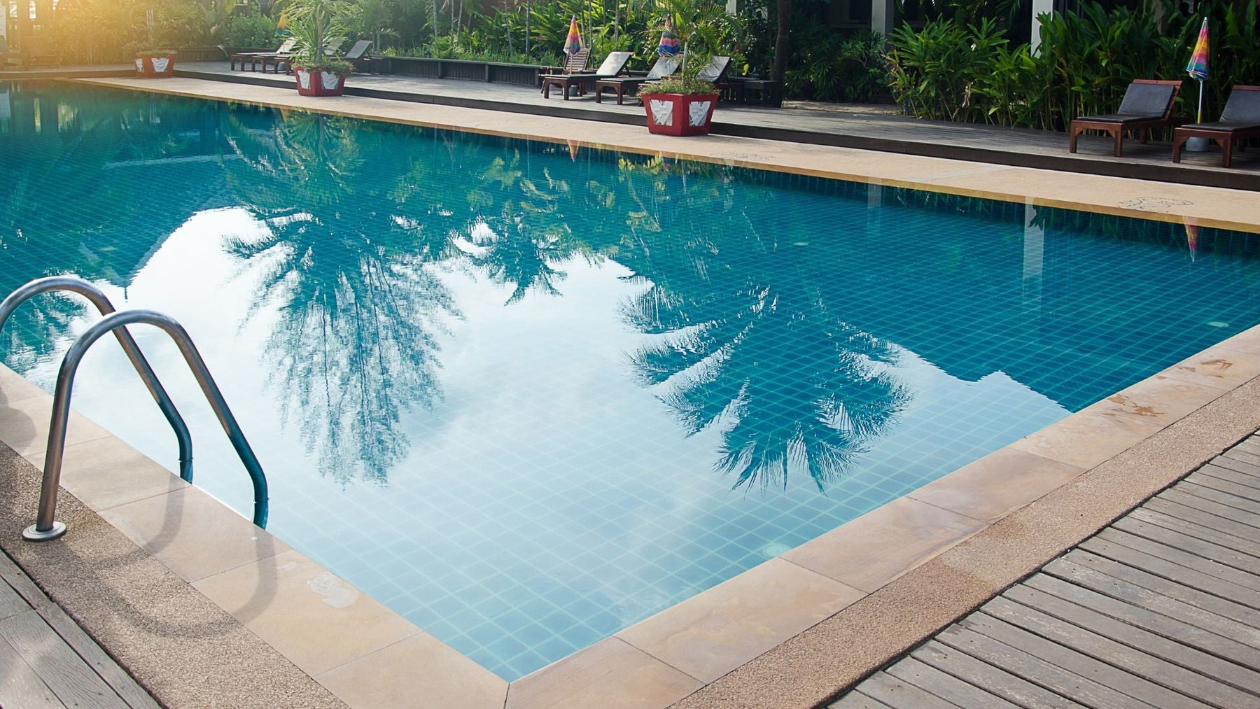 Pool Coping Selection Guide: 7 Buyer Tips