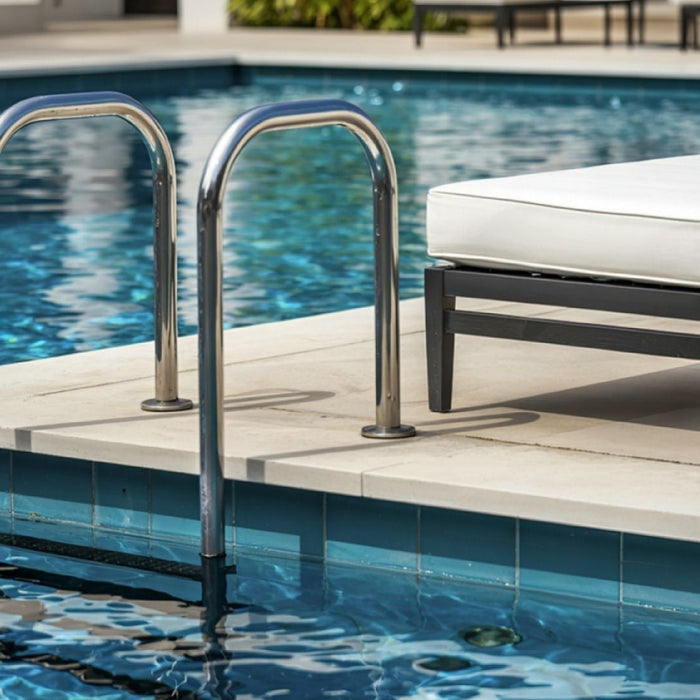 Why Is Travertine Considered an Ideal Material for Pool Surrounds?