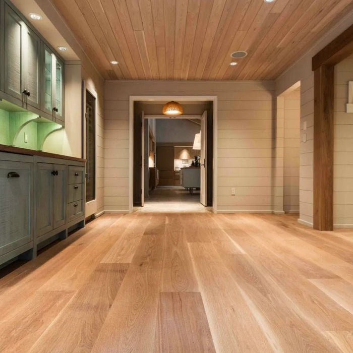 Why Wide Plank Hardwood Flooring Is Trending