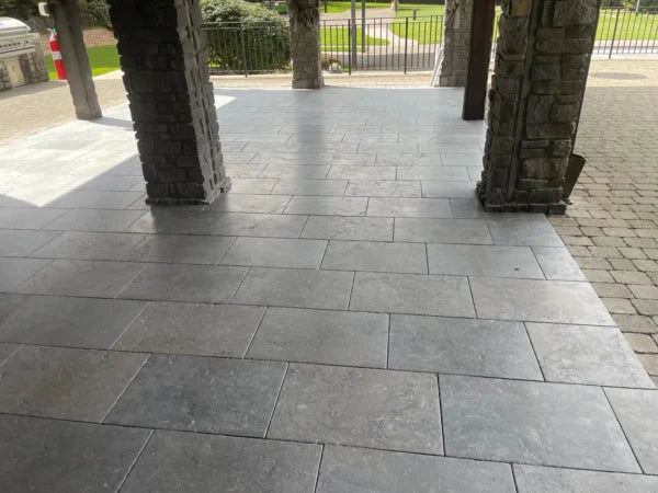 Caracas Blue Limestone Tile 16x24