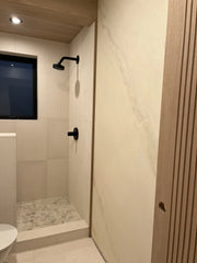 Capri Bianco Luna Linen 16x24 Limestone Tile