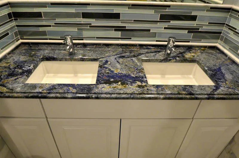 Arabescato Carrara Pencil Molding 3/4x3/4 Honed Marble Trim