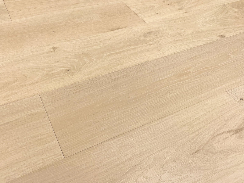 Audere True Tuscan 9xRL(24-73) Wirebrushed UV Lacquer Oak Engineered Hardwood Flooring