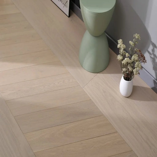 Bella Euro Oak 5x25.2 Chevron Premium Select 4mm Engineered Hardwood Flooring