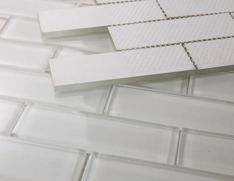 Casale White Shining One Size Glass Mosaic