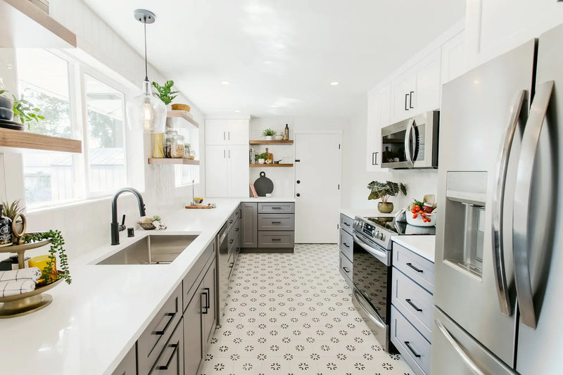 Cementine B&W 4 8x8 Decorative Matte Porcelain Tile