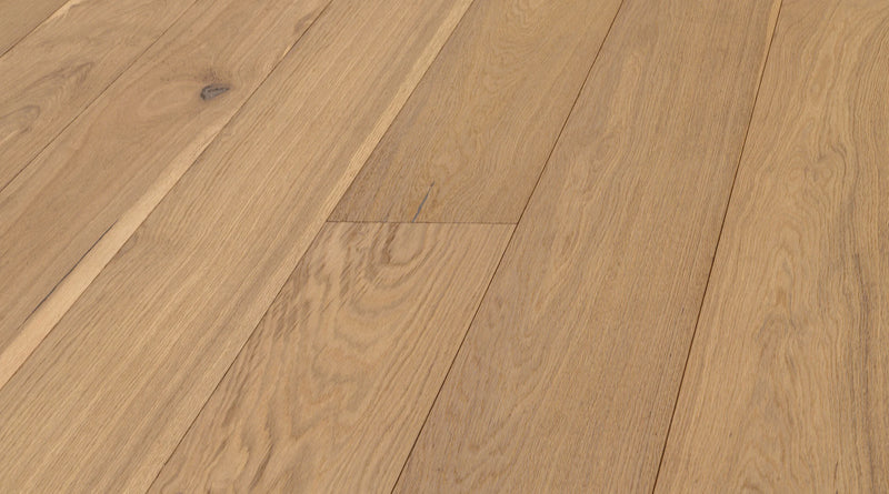 Chene Madeira 1/2 inch 7.5x82.5 Random Length Wire Brushed European Oak Hardwood Flooring