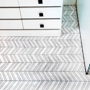 Chevron Venatino Polished Large Mesh Pattern Marble Mosaic