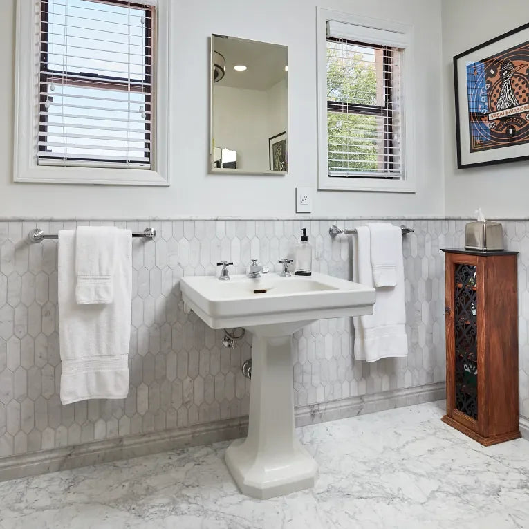 Completa Marble Series Bianco Venatino 4 Inch Hexagon Honed Marble Mosaic