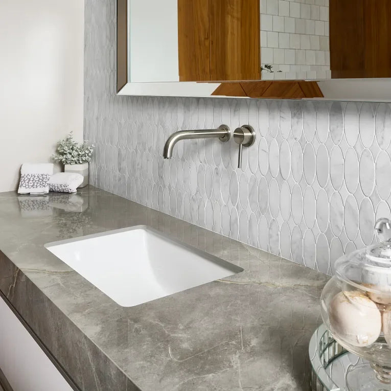 Completa Calacatta Gris Honed Oval Mesh Marble Mosaic