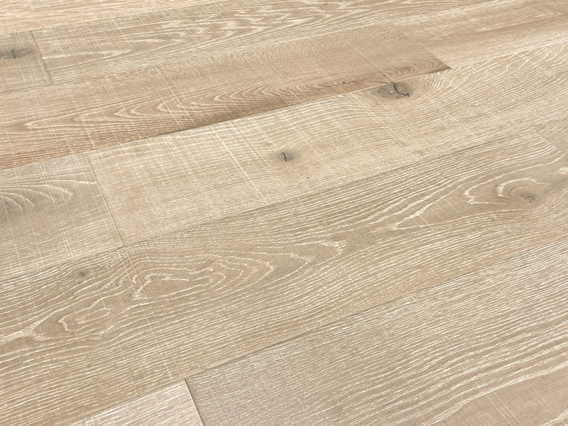 Copacobana Kuta 7.5 in x RL (24-75 in) Plank Wirebrushed UV Lacquer Engineered Hardwood Oak Flooring
