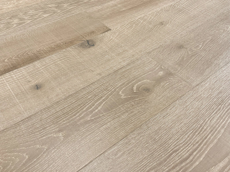 Copacobana Kuta 7.5 in x RL (24-75 in) Plank Wirebrushed UV Lacquer Engineered Hardwood Oak Flooring