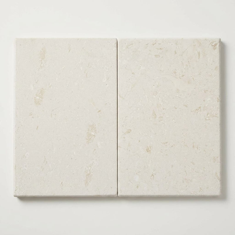 Desert Sand Limestone Tumbled 16 x 24 x 2 Double Bullnose Coping 16x24 close-up