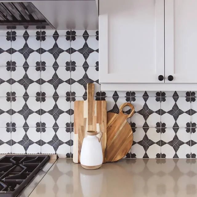 Enchante Moderno 7.75x7.75 Deco Ceramic Tile