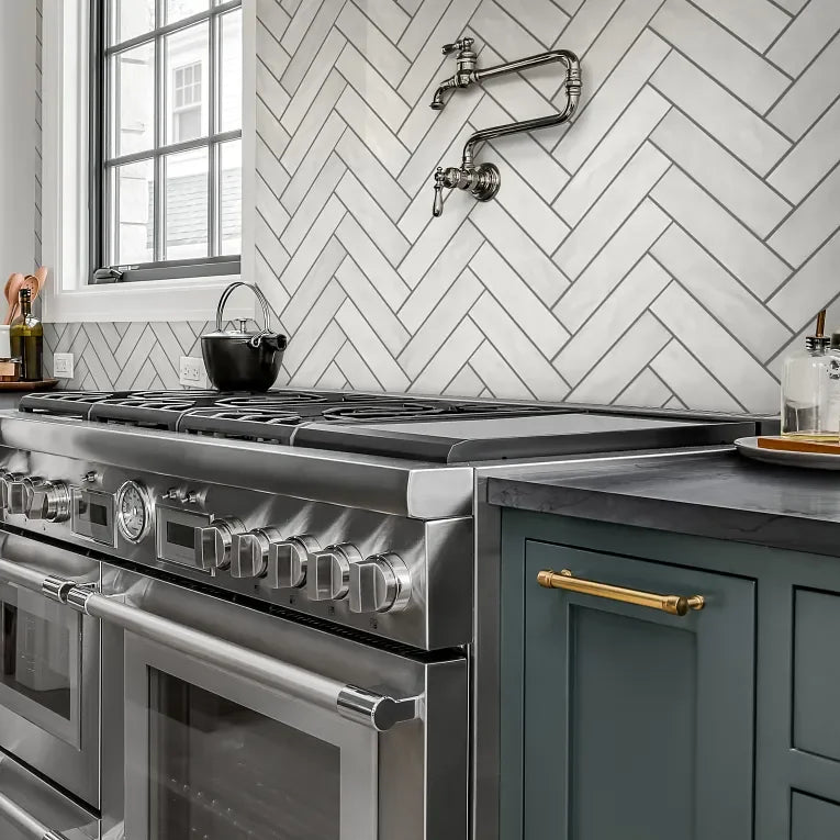 Glam Series White 1/2x9-1/2 Pencil Bullnose Glossy Ceramic/Porcelain Trim