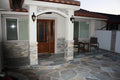 Golden White Mesh Random Flagstone Quartzite Paver