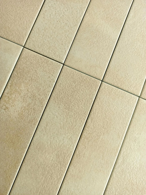 Rodapie Quercus Miele 4.3x47.2 Wood-Look Porcelain Trim