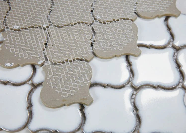 Hulu Fancy White 10.75x11.25 Mosaic