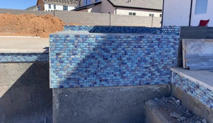 Hulu Lake 1x2 Brick Porcelain Mosaic