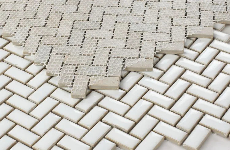 Hulu Tango White 11.25x12.75 Porcelain Mosaic
