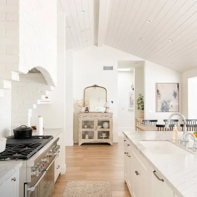 SLAB3QTE Infinity White 3cm Polished Quartzite Slab