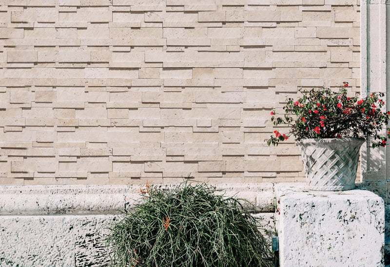 Silver/Secil 5-7/8x24 Mesh Split 3D Stack Quartzite Ledger Stone