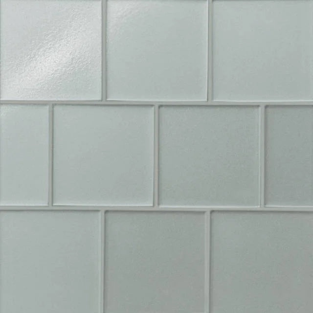 Kaikos Matte Silver 4x4 Glass Field Tile
