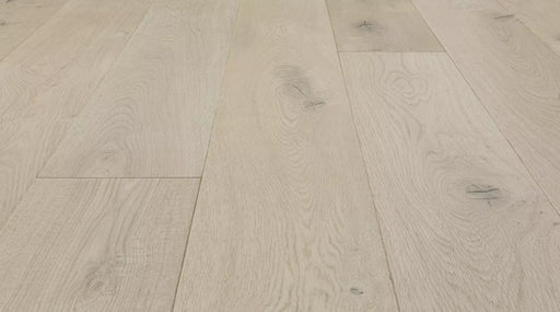 L'Artiste Antigna Plus 13/16 inch 9.5 inch Random Length Wire Brushed European Oak Hardwood Flooring