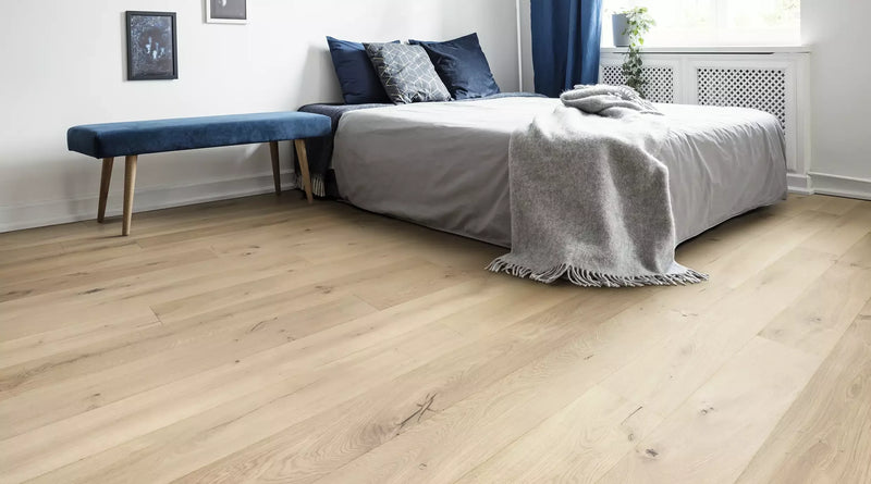 L'Artiste Bellini Plus 13/16 inch 9.5 inch Random Length Wire Brushed European Oak Hardwood Flooring