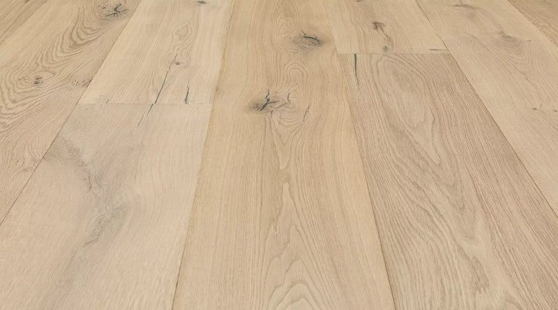 L'Artiste Bellini Plus 13/16 inch 9.5 inch Random Length Wire Brushed European Oak Hardwood Flooring
