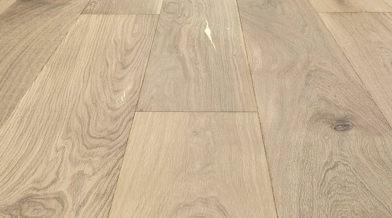 L'Artiste Chantereau Plus 13/16 inch 9.5 inch Random Length Wire Brushed European Oak Hardwood Flooring