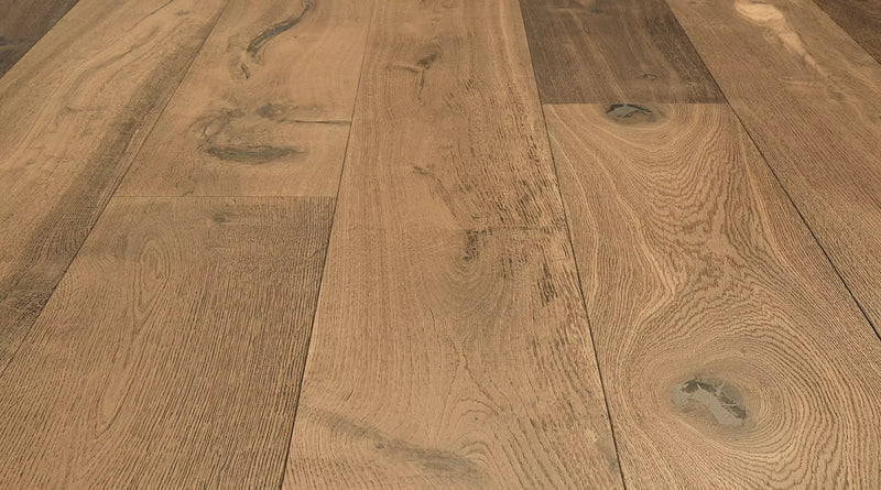 L'Artiste Monet Plus 13/16 inch 9.5 inch Random Length Wire Brushed European Oak Hardwood Flooring