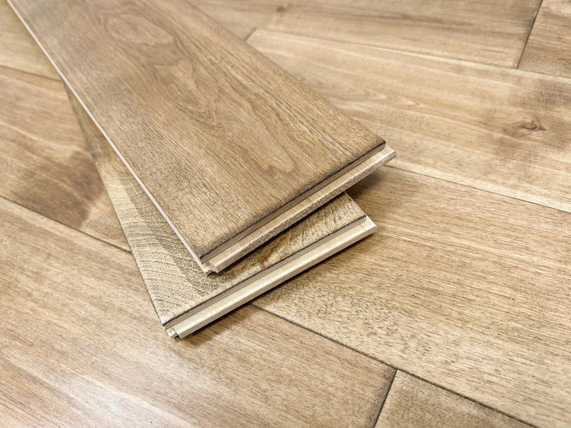 Maple Natural Toast 4-3/4xRL (12-48) Hand-Scraped Urethane Maple Wood Flooring