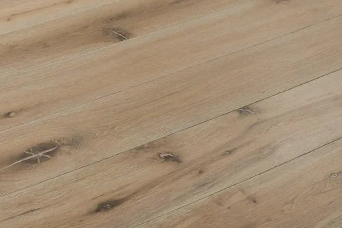 Old Town Bahenol 7.5 in x RL (24-73 in) Plank Wirebrushed Urethane Engineered Hardwood Oak Flooring