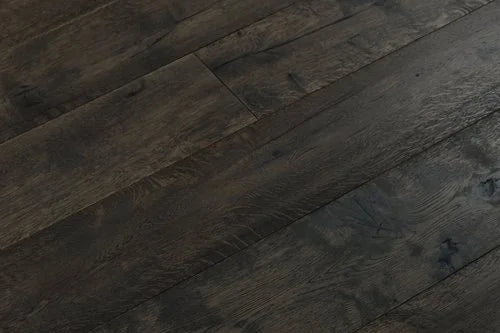 Old Town Cantika 7-1/2 in x Random Length (24 in - 73 in) Plank Wirebrushed, Urethane Engineered Oak Hardwood Flooring