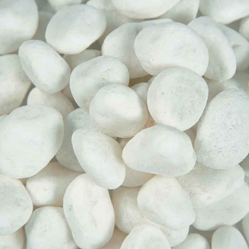 Piedra Himalaya White 0.25-0.75in 40lb Natural Stone Pebbles
