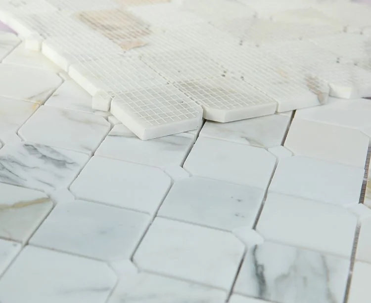 Precious Stone Calacatta Gold 2x2 Clipped Marble Mosaic