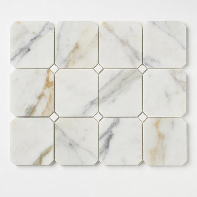 Precious Stone Calacatta Gold 2x2 Clipped Marble Mosaic close-up