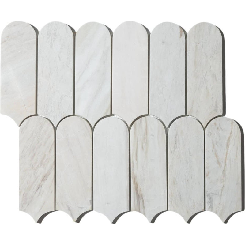 Eura Wood Piano marble mosaic with elongated rounded pieces, ivory tones and delicate beige wood-grain veining.