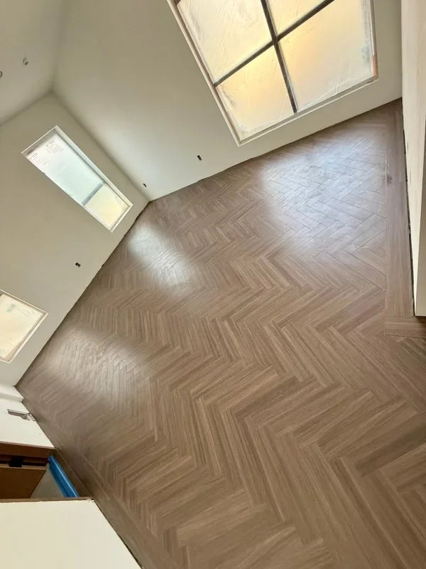 Preservation Herringbone La Crosse 3.75x18.5 Oak AC4 Laminate Flooring