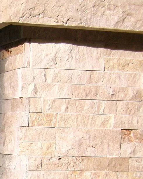Roman Beige 6x24 Panel Splitface Travertine Ledger Stone