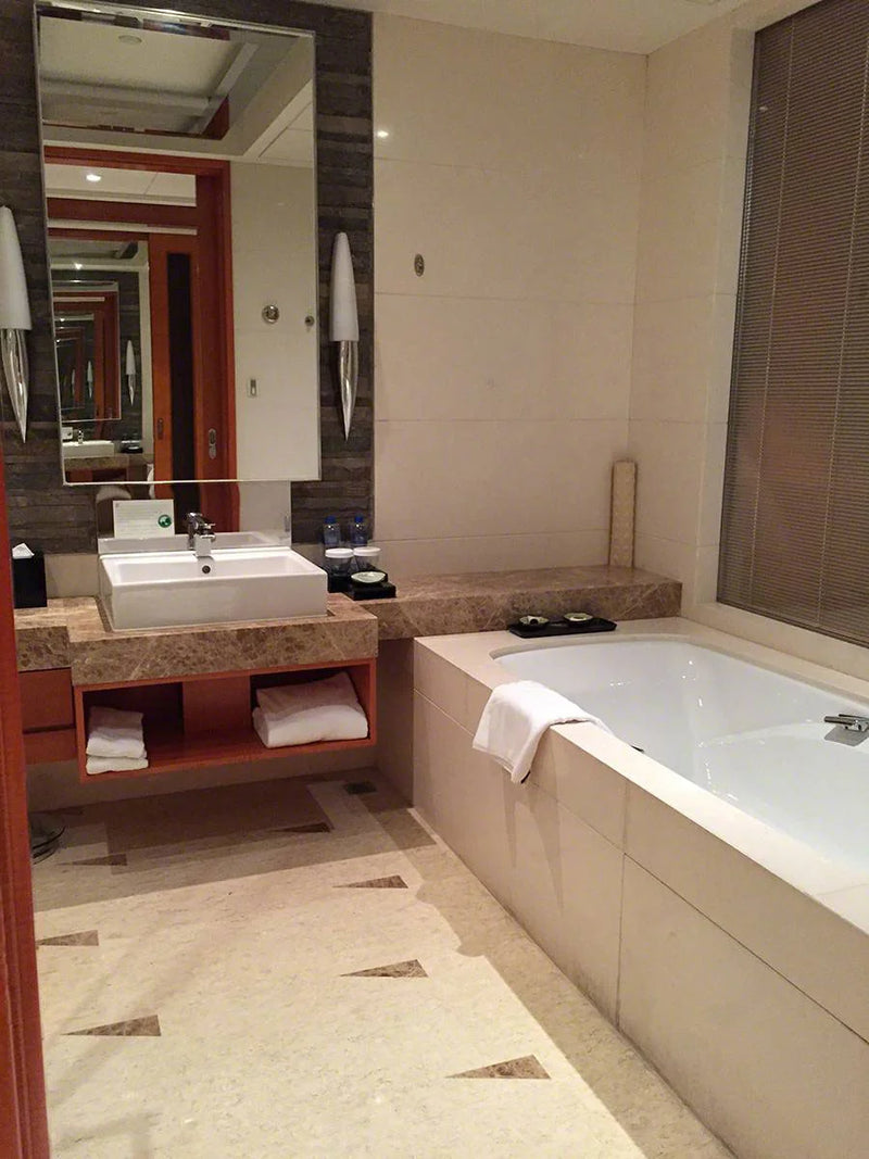 Sage Green 6x18 Corner Splitface Quartzite Ledger Stone