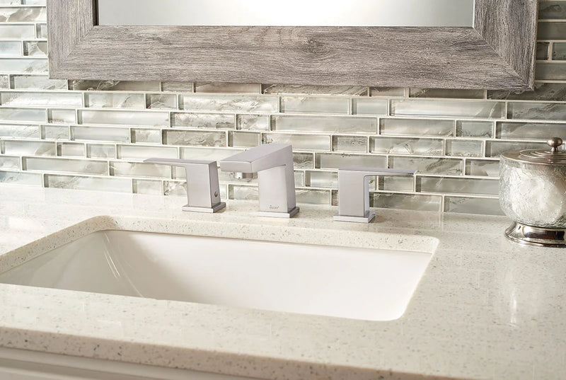 Silver Canvas Interlocking Pattern Misc. 0.31 Inch Crystallized Glass Blend Mosaic Tile