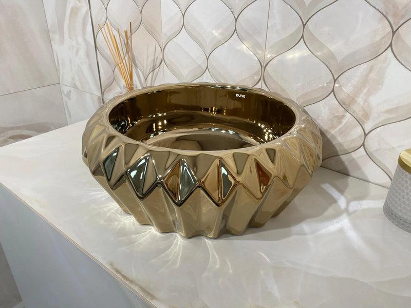 Slim Gold 3.1x35.4 Porcelain Trim