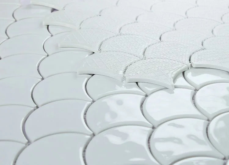 Snowglass Scale Ripple 11.5x12 Polished Glass Mosaic